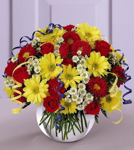 The FTD® Simple Elegance™ Bouquet Latrobe Florist - The Floral